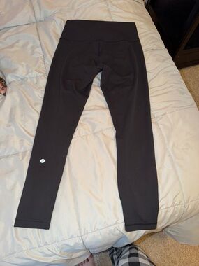 Lululemon Black Wunder Train High-Rise Leggings 25” size 8